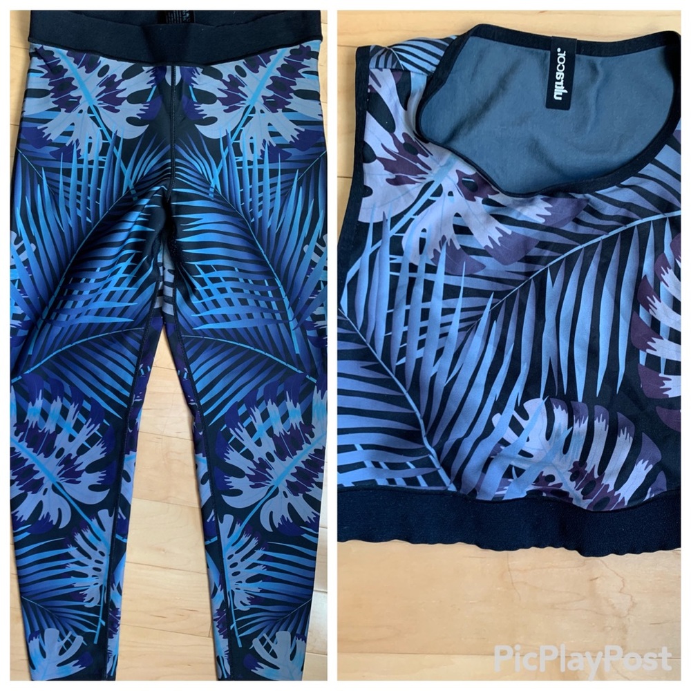 Leggings & sports bra